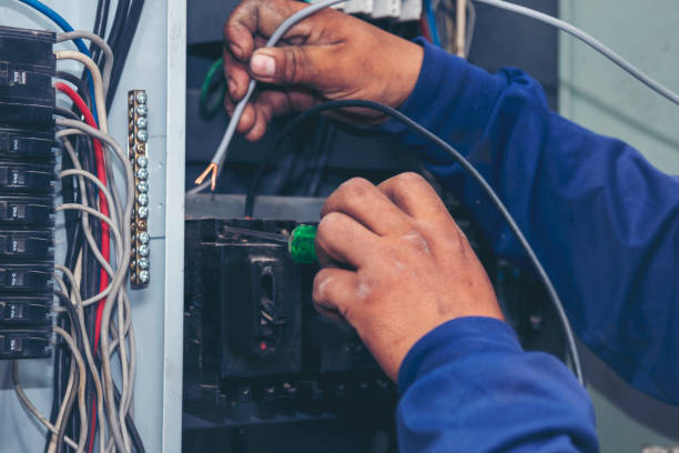 Best Affordable Emergency Electrician  in East Canton, OH