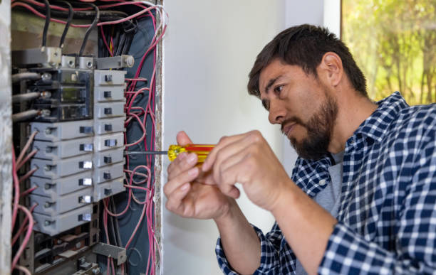 Best Electrical Outlet Repair  in East Canton, OH